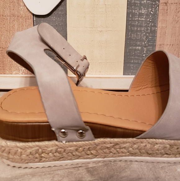 Gray Espadrilles - Picture 3 of 3
